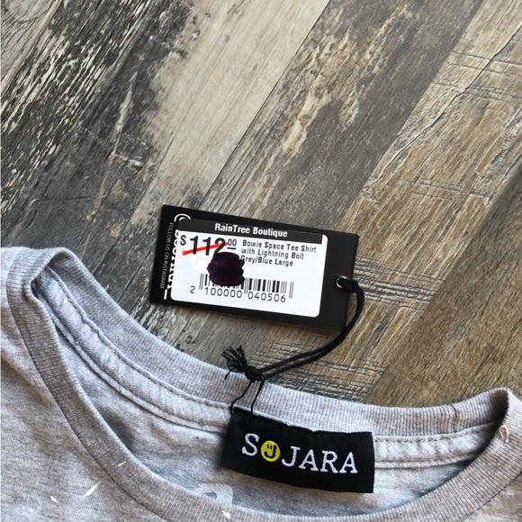 NWT Sojara Vintage Bowie Space TShirt - Picture 2 of 8